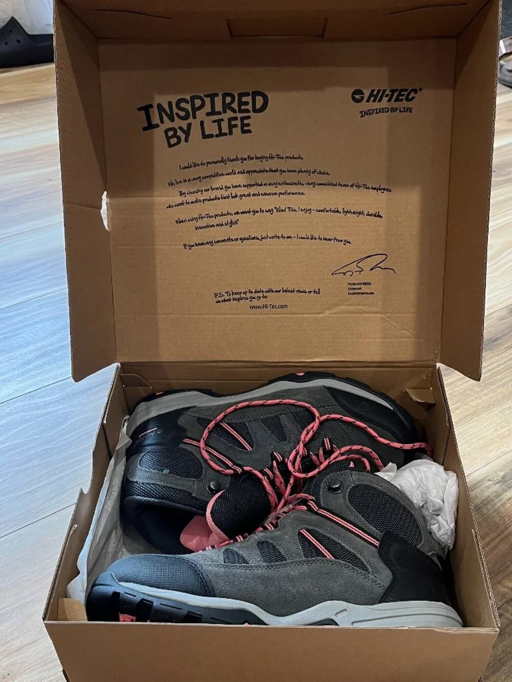 NWT Hi-Tec Skamania Mid WP Waterproof Women's Hiking Boots